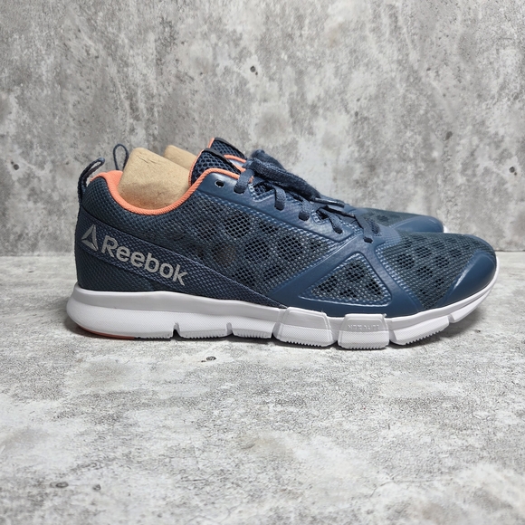 Reebok Shoes - Reebok Hexalite TR Athletic Shoes Lightweight Navy Blue & Coral Women’s Size 10